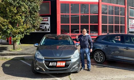 ¡Entrega de un coche de ocasión!